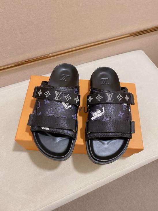 Picture of Louis Vuitton Slippers _SKULVsz38-45hnh03291022